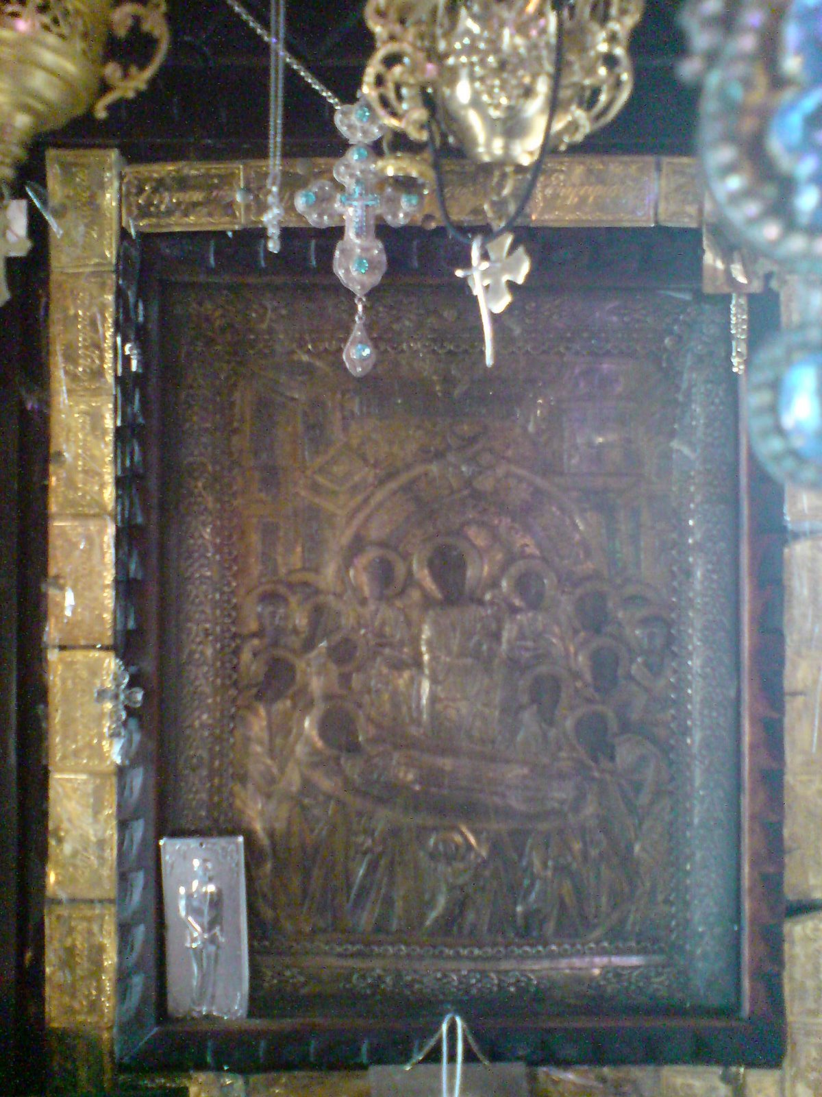 Η θαυματουργική και μυροβλύζουσα εικόνα της Παναγίας Μαλεβής (κοίμηση της Θεοτόκου).