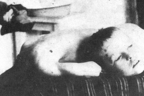 Το σώμα ενός μικρού παιδιού αποκεφαλισμένο από τους ούστασι