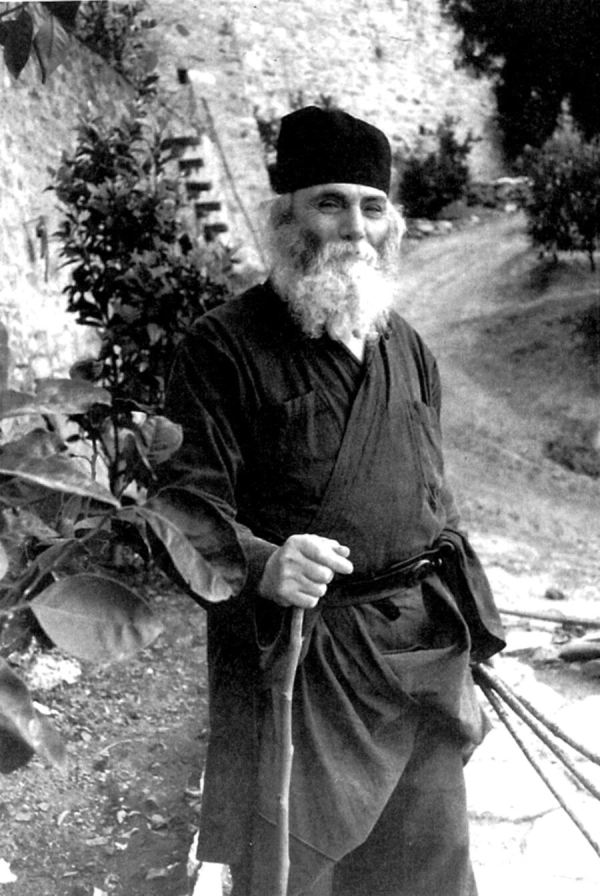 Monaxos Iov Diohiaritis (1919-1989)