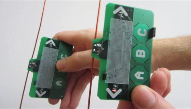 Ερευνητές του Πανεπιστημίου της Ουάσιγκτον κατασκεύασαν μικρές συσκευές εφοδιασμένες με κεραίες που χρησιμοποιούν τηλεοπτικά σήματα για να λειτουργήσουν
