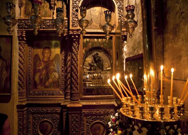 Η Ιερή Εικόνα της Παναγίας της Μεγαλοσπηλαιώτισσας στην Ιερά Μονή Μεγάλου Σπηλαίου Καλαβρύτων.