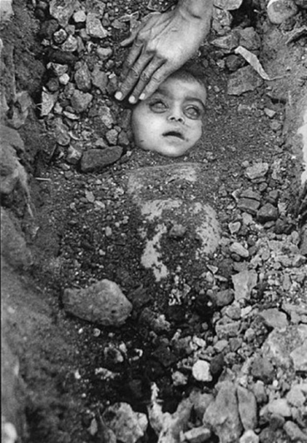 Η Τραγωδία Αερίου στο Μποπάλ 1984, από τον Raghu Rai