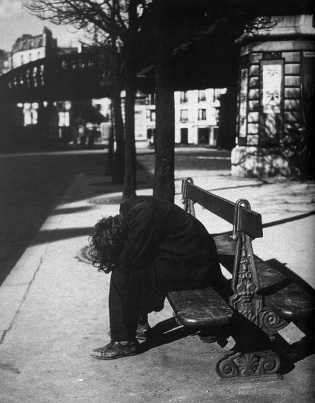 Φωτο:Pinterest UNDER CONSTRUCTION Jean Moral • Solitude 1926