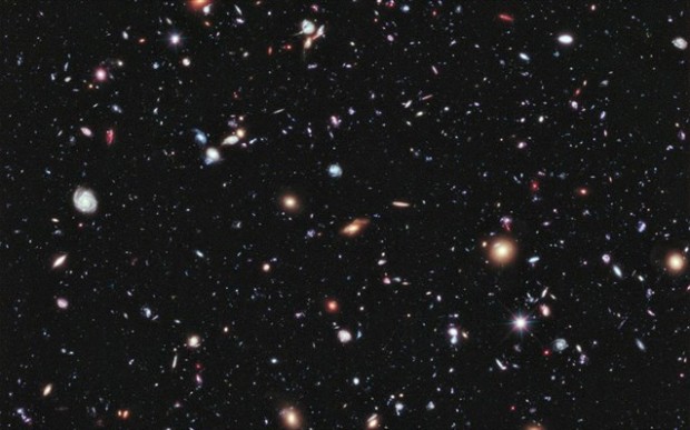 Το μυστήριο γύρω απο τη φύση των FRBs μπορεί να λυθεί σύντομα αφού οι υπολογισμοί των αστρονόμων βάσει των στατιστικών τους στοιχείων δείχνουν πως στο ορατό Σύμπαν πρέπει να συμβαίνουν περί τις 10.000 τέτοιες εκρήξεις καθημερινά (φωτογραφία αρχείου).