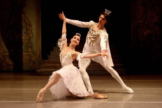 «Σταχτοπούτα»