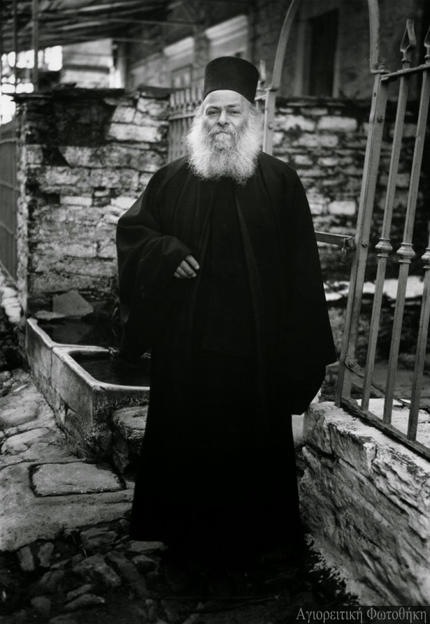 Εφραίμ μοναχός Γρηγοριάτης (1906-1991) (Φωτογράφος: Χρήστος Ζέγκος) Φωτογραφία: http://athosprosopography.blogspot.gr