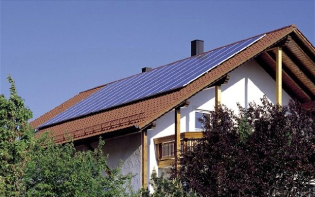 Οι πράσινες στέγες είναι ιδιαίτερα δημοφιλείς στη Γερμανία και την Αυστραλία, ενώ το 2009 στο Τορόντο υιοθετήθηκε παρόμοιος κανονισμός για την παρουσία τους σε βιομηχανικά και οικιστικά κτίρια (φωτ. αρχείου).