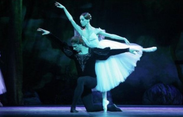 main_bolshoi-ballet-moscow-presents-giselle-73