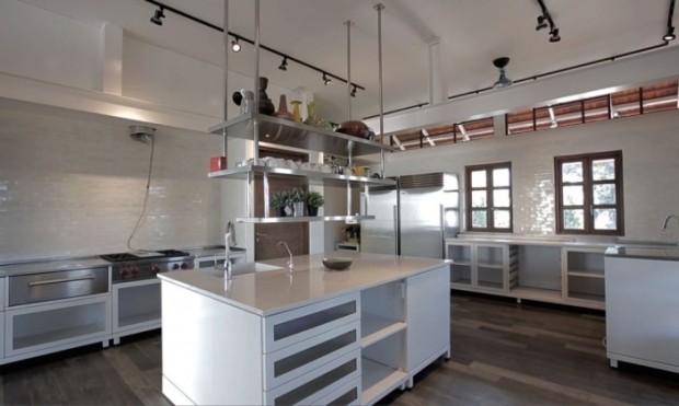 Phi-Suea-House-by-CNX-Construction-17-1020x610-702x420