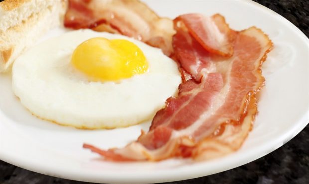 l2-grill-bacon-and-eggs
